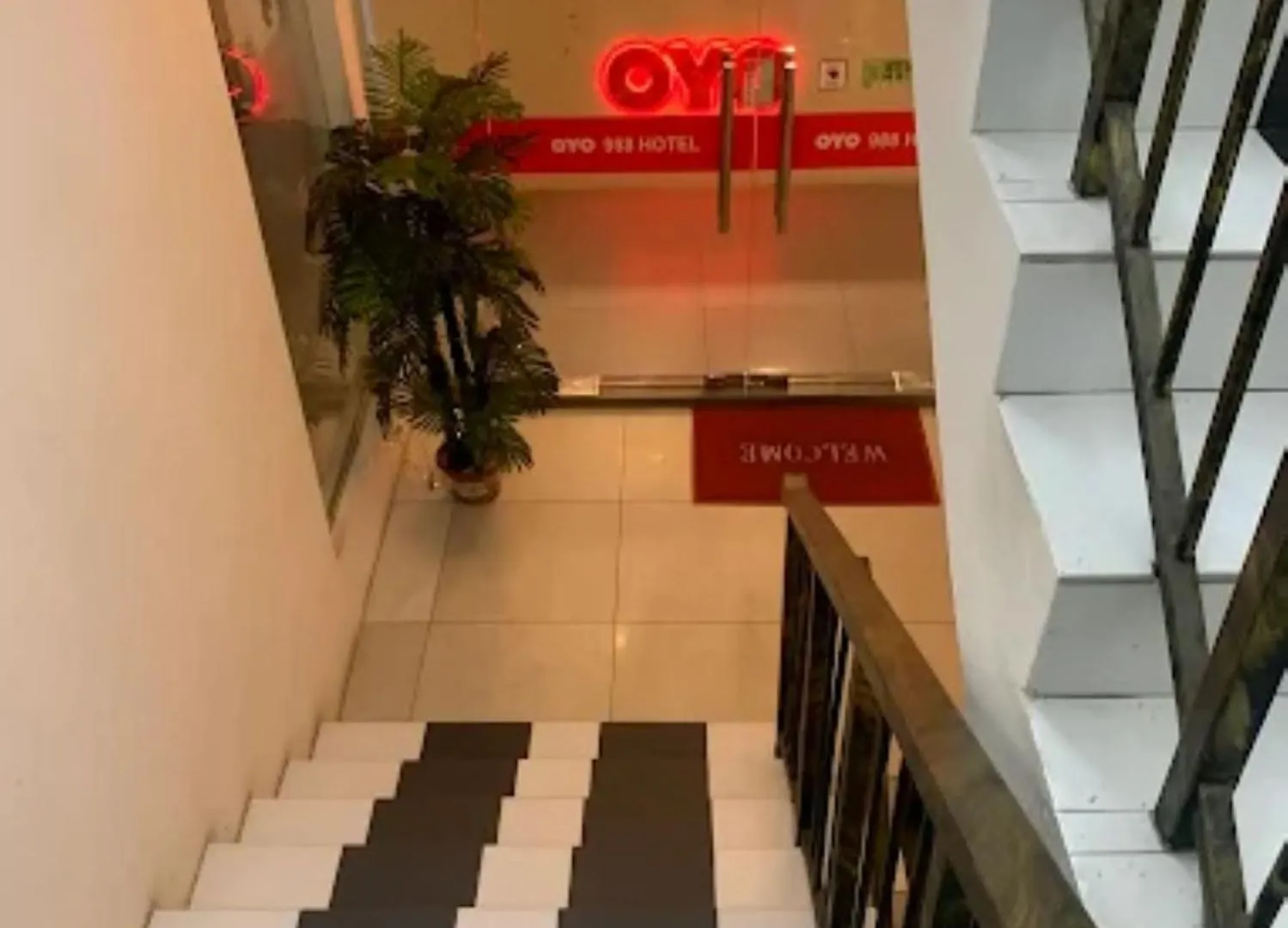 988 Hotel 新山